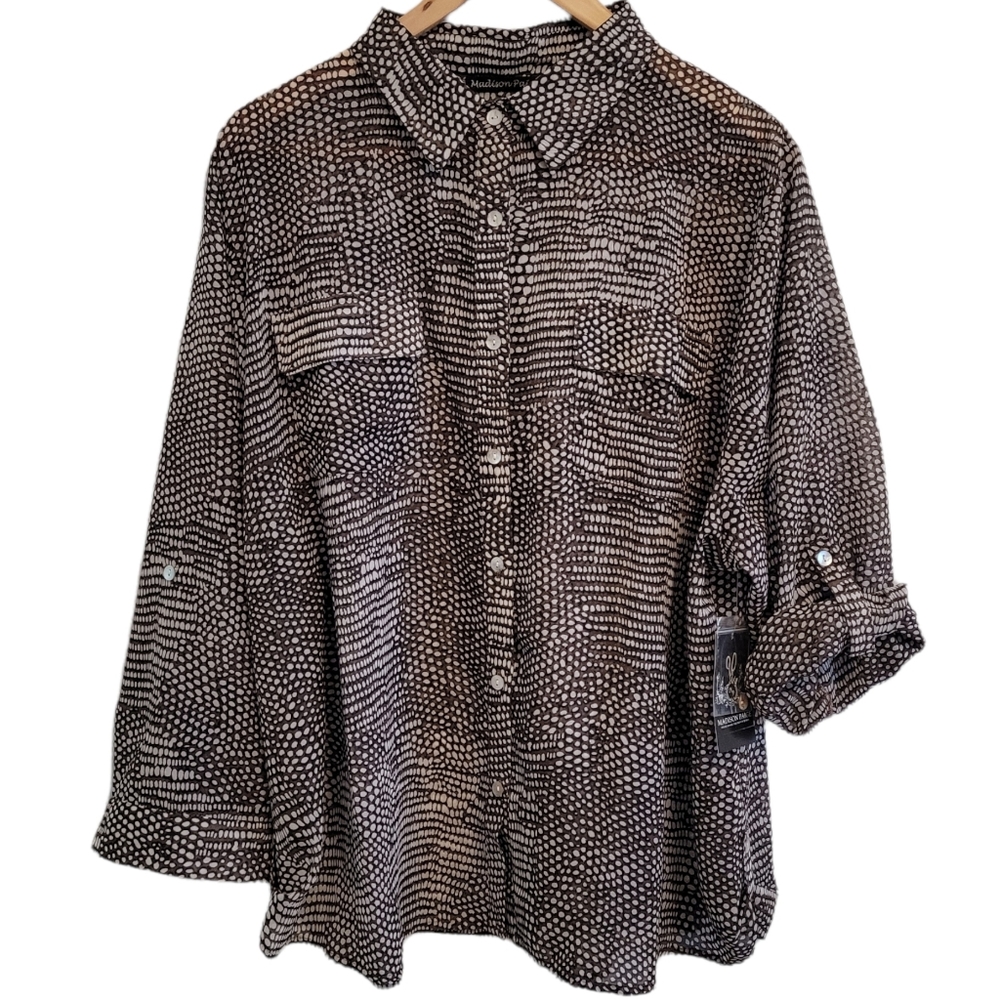 NWT Madison Paige Sheer Button Down Blouse (Size 2X)